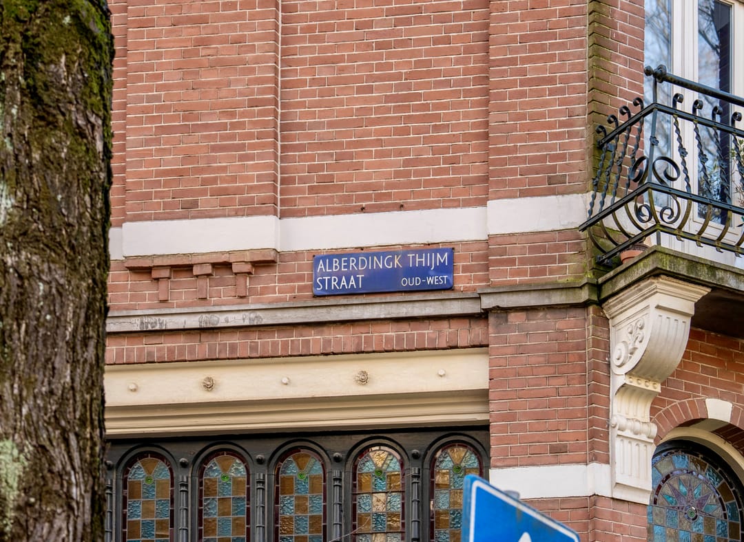 Foto 43 van Alberdingk Thijmstraat 28-2