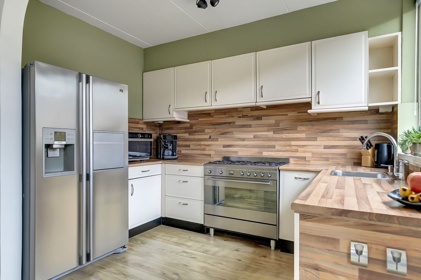 Foto 10 van Bourgondiëweg 125