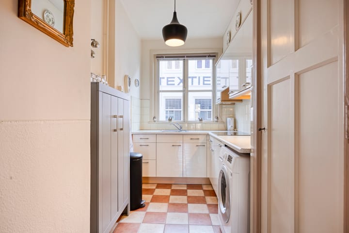 Foto 3 van Spoorstraat 1