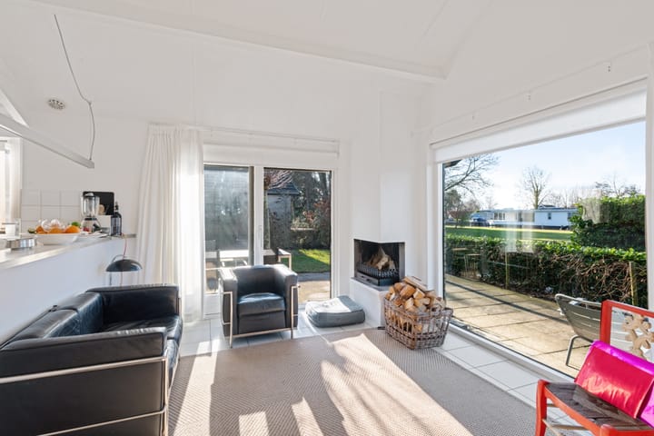 Photo 7 of Nieuw-Loosdrechtsedijk 212-B32