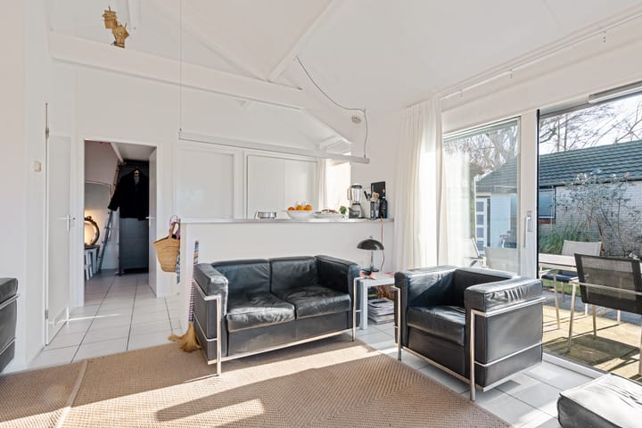 Photo 12 of Nieuw-Loosdrechtsedijk 212-B32