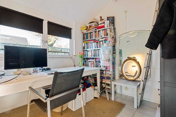 Photo 14 of Nieuw-Loosdrechtsedijk 212-B32