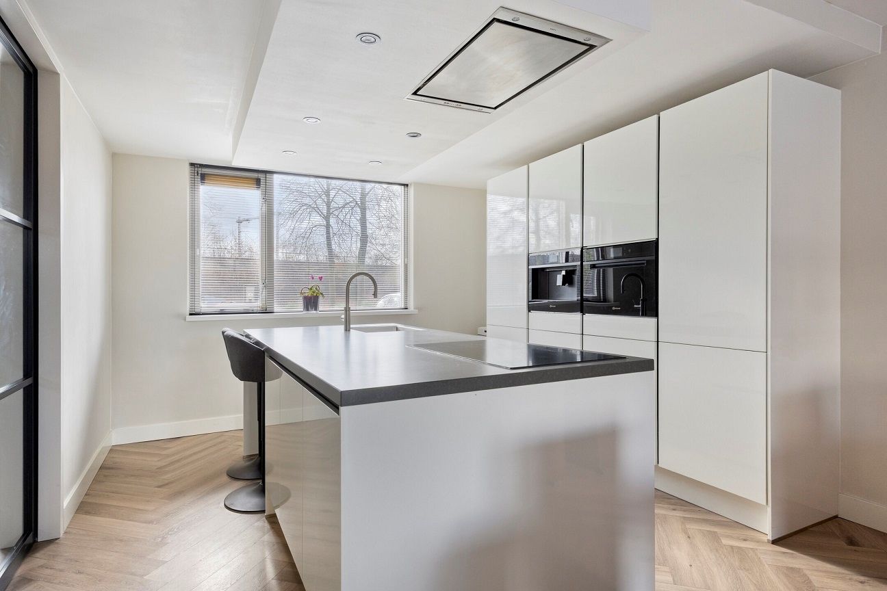 Photo 14 of Middachtenlaan 76