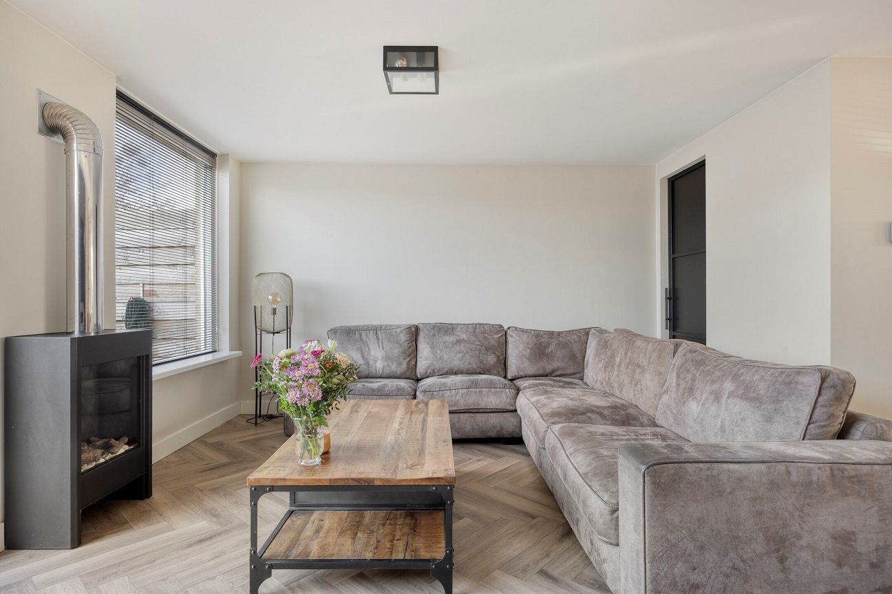 Photo 19 of Middachtenlaan 76