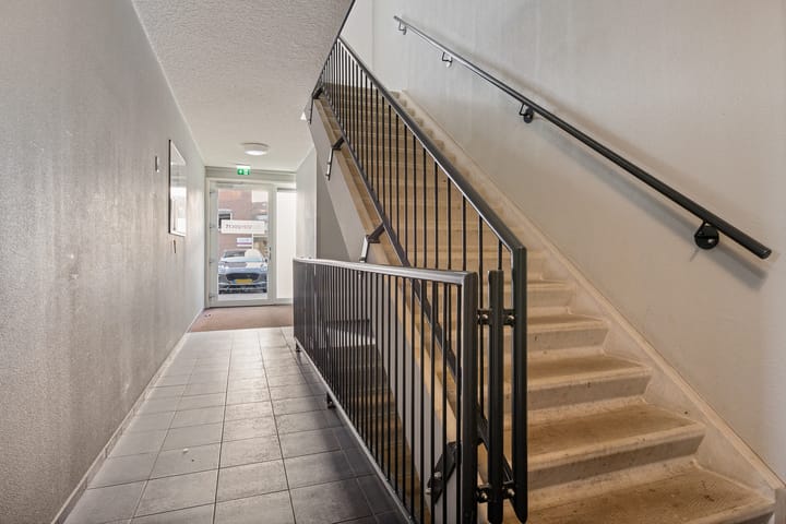 Foto 20 van Kamperfoeliestraat 4-H