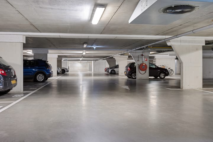 Foto 25 van Kamperfoeliestraat 4-H