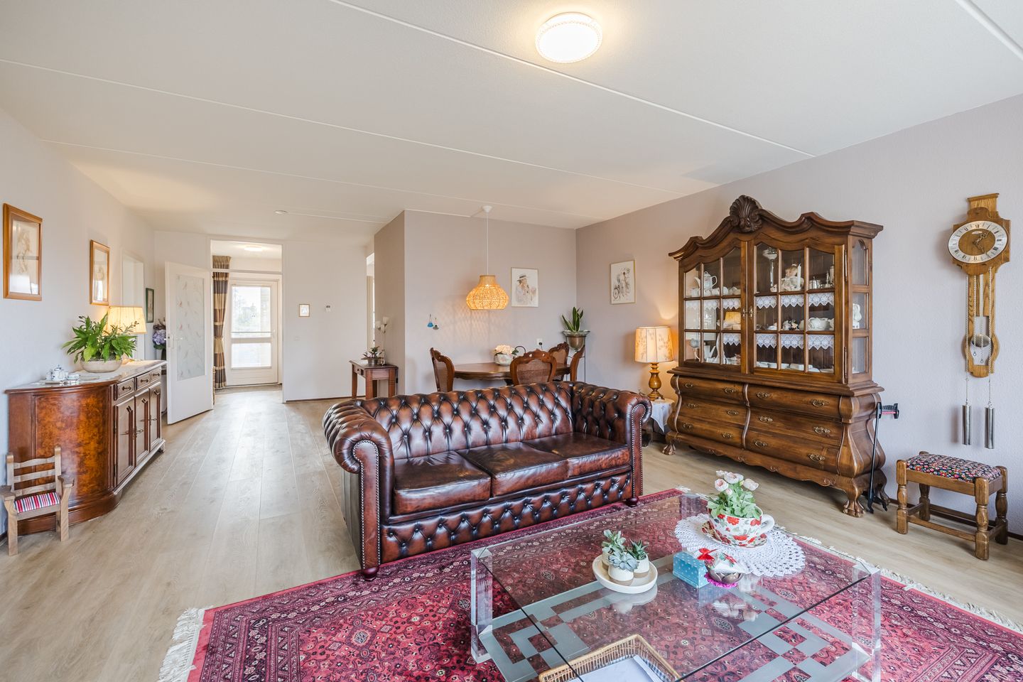 Foto 5 van Stationsplein 43