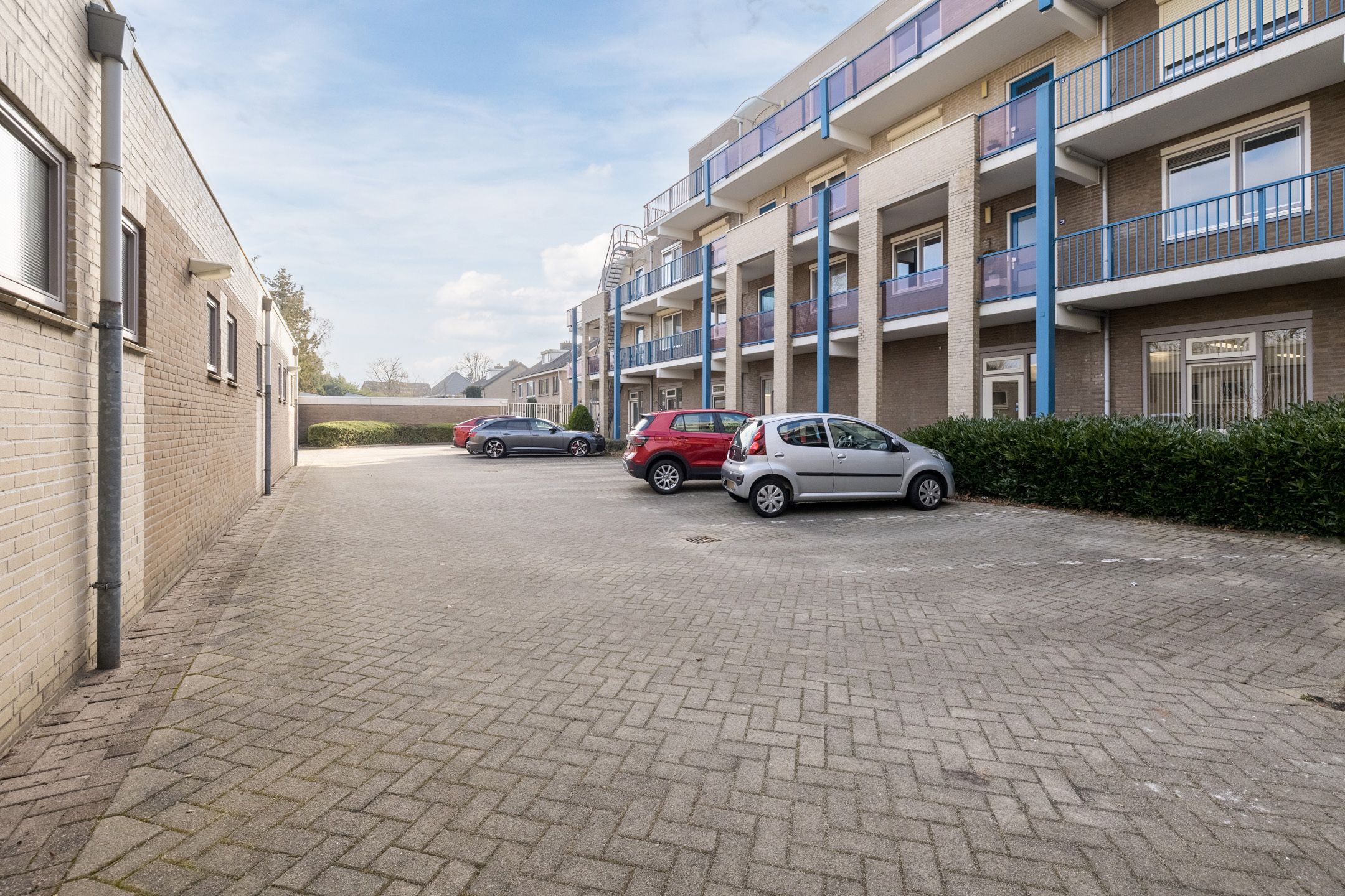 Foto 33 van Stationsplein 43