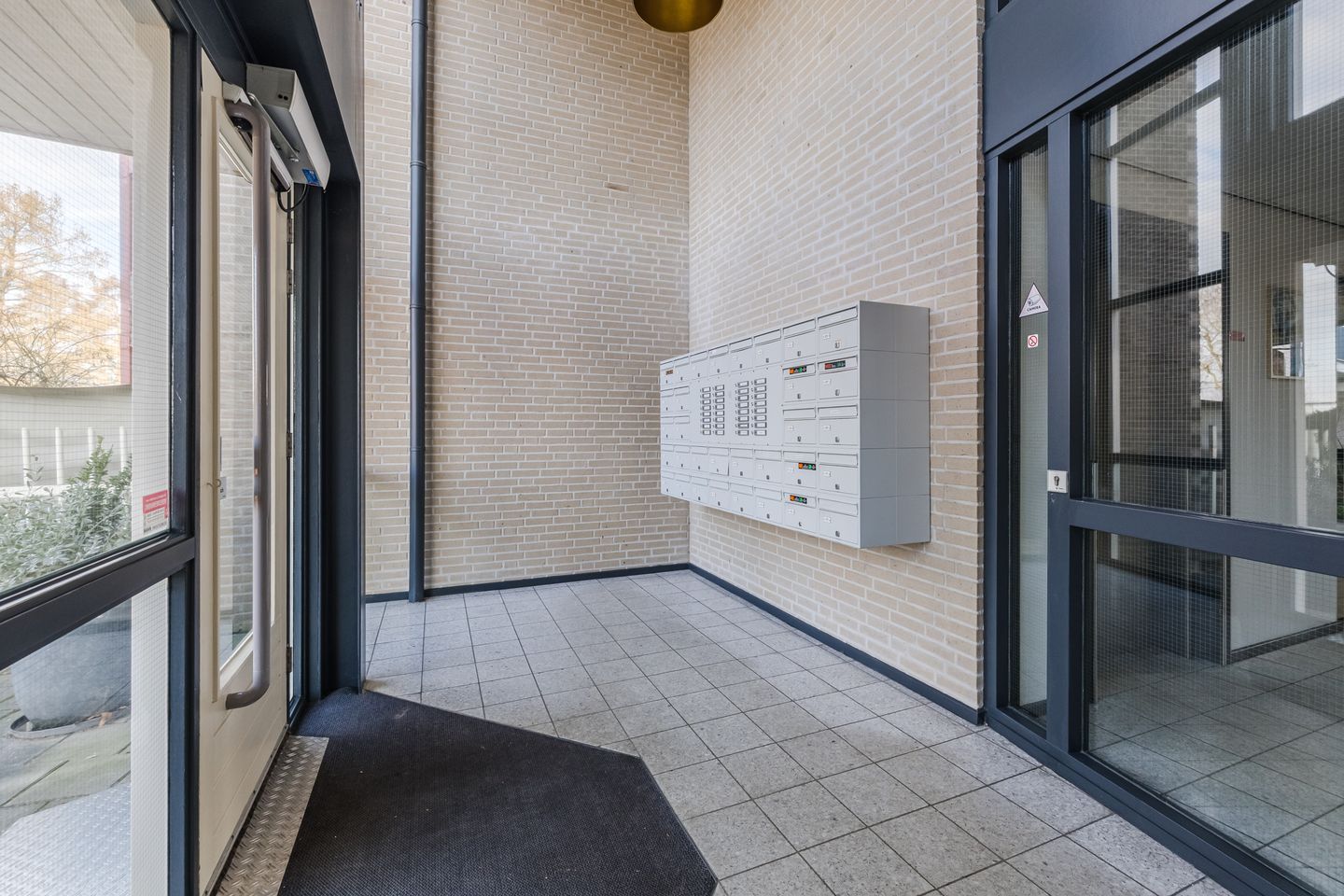 Foto 35 van Stationsplein 43