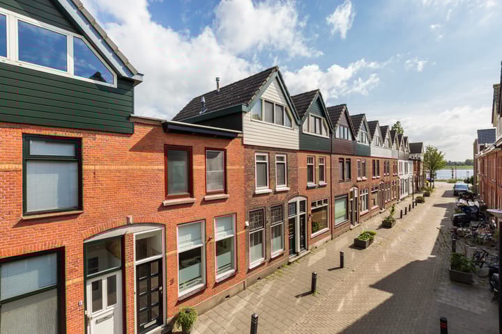 Foto 37 van De la Reystraat 3