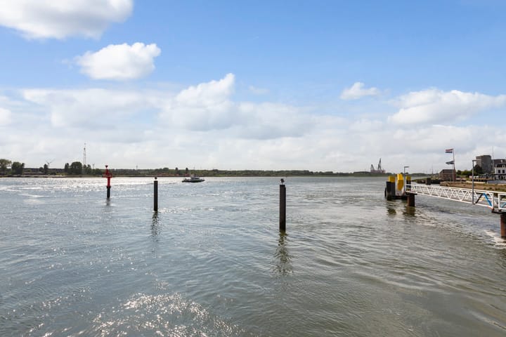 Foto 39 van De la Reystraat 3