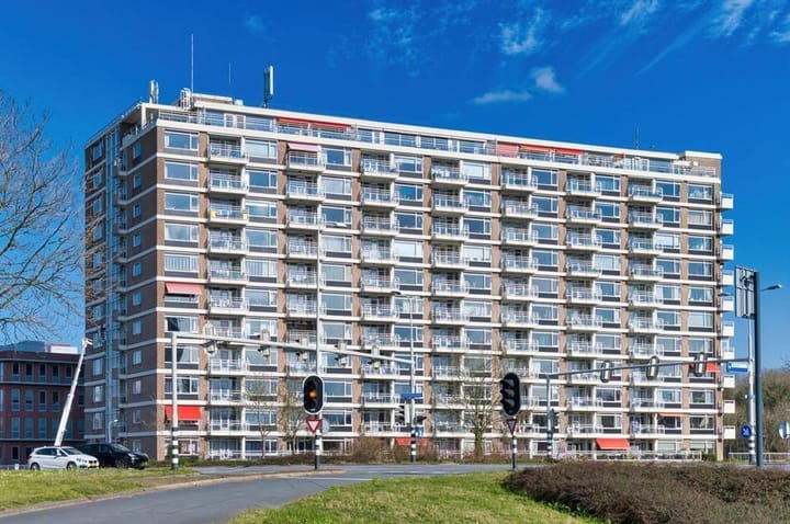 Photo 11 of Plantijnstraat 32