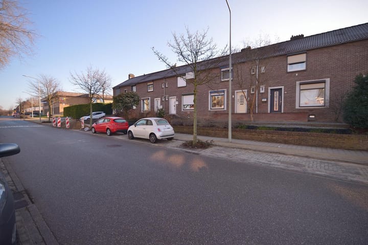 Foto 2 van Limburgiastraat 26