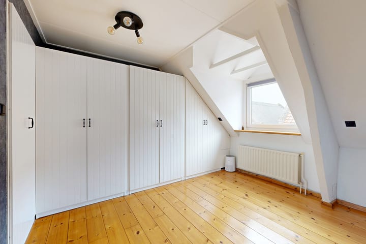 Photo 34 of Walstraat 3