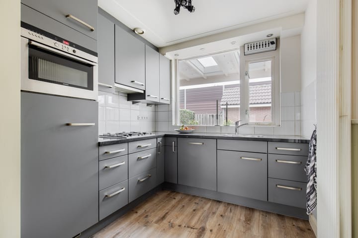 Foto 11 van Nauerna 68