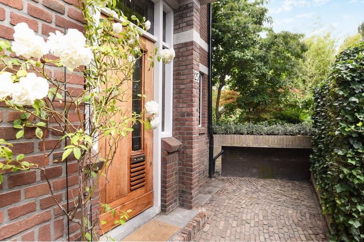 Foto 5 van Oosterloostraat 25