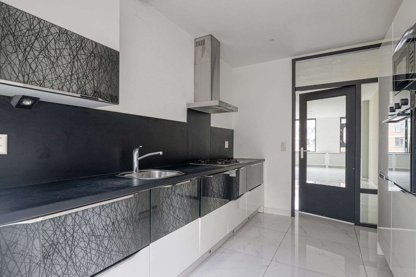 Photo 10 of Haardstee 176
