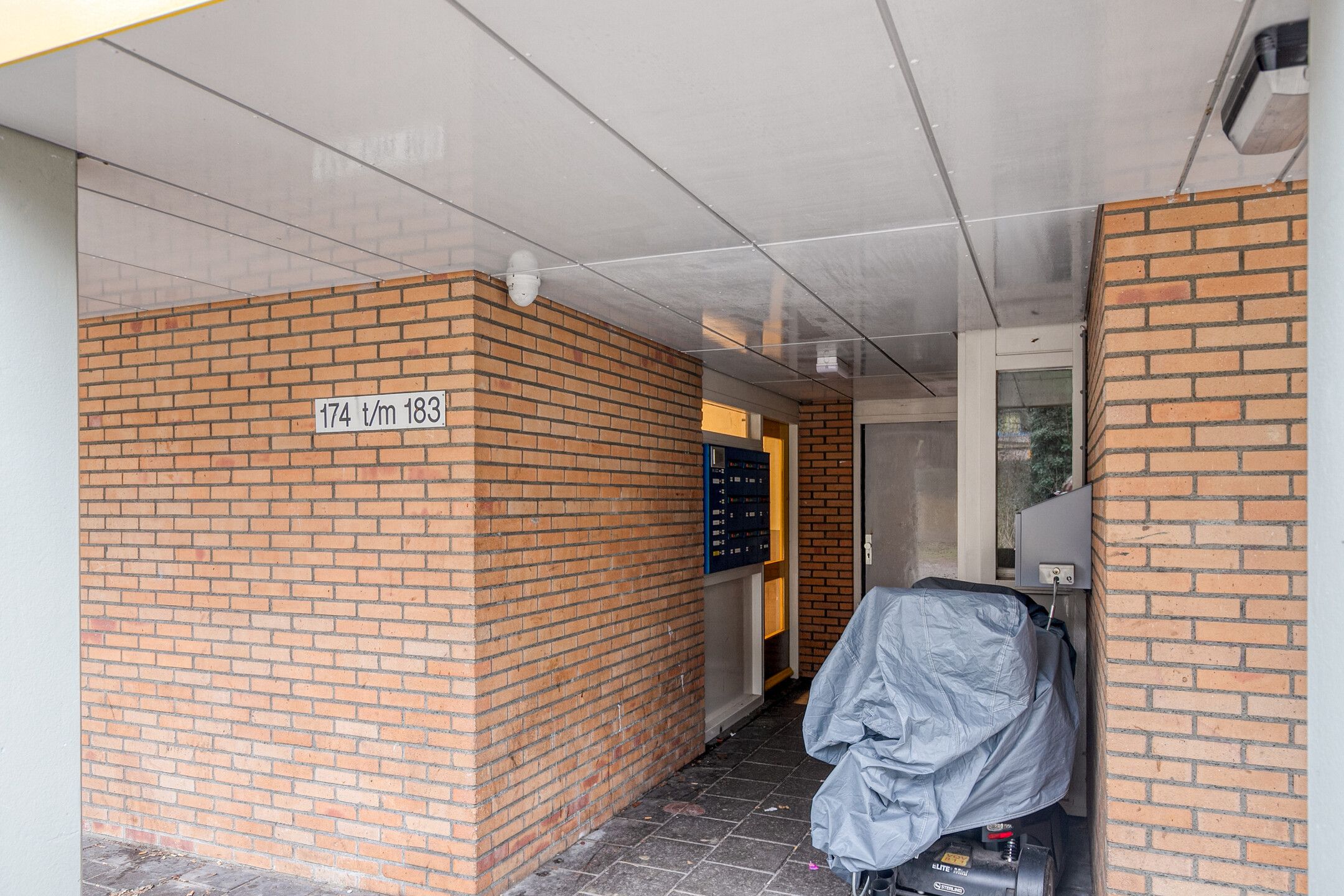 Photo 27 of Haardstee 176