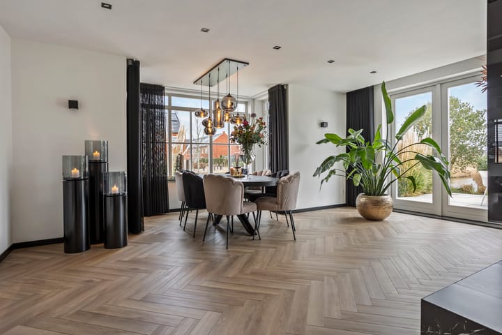 Photo 12 of Burggraaf 8