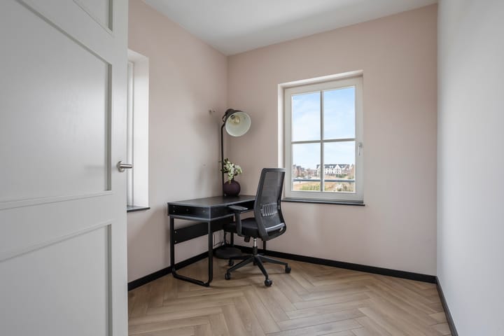 Photo 27 of Burggraaf 8