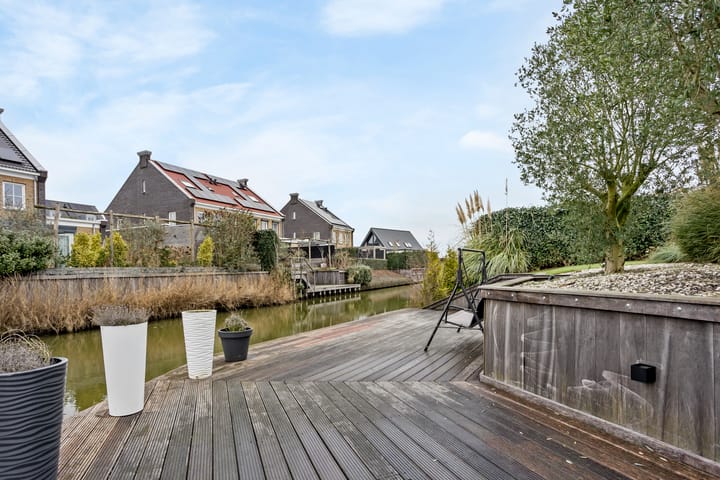 Photo 45 of Burggraaf 8