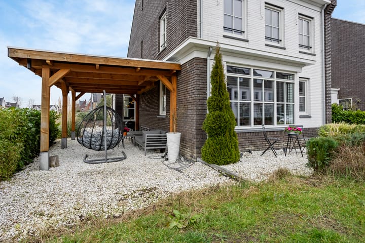 Photo 50 of Burggraaf 8