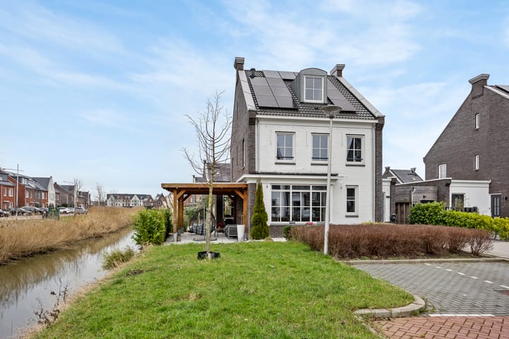 Photo 51 of Burggraaf 8