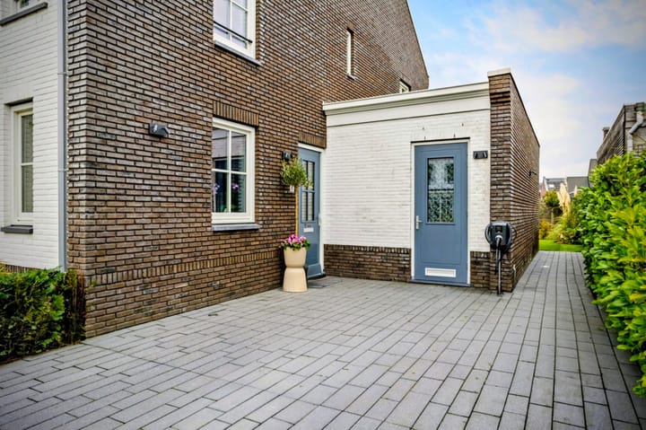 Photo 53 of Burggraaf 8