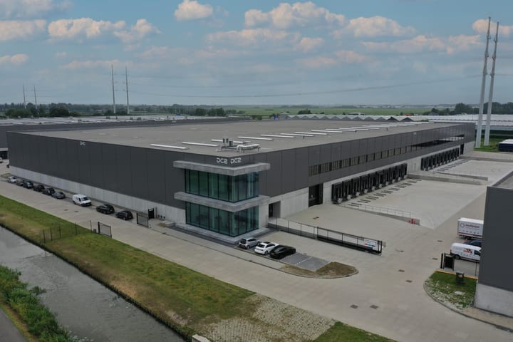 Westernesse 12, Den Hoorn (ZH)