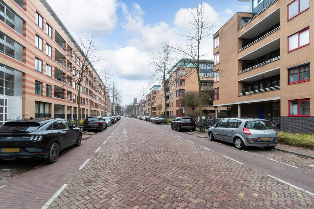 Photo 22 of Hartingstraat 190