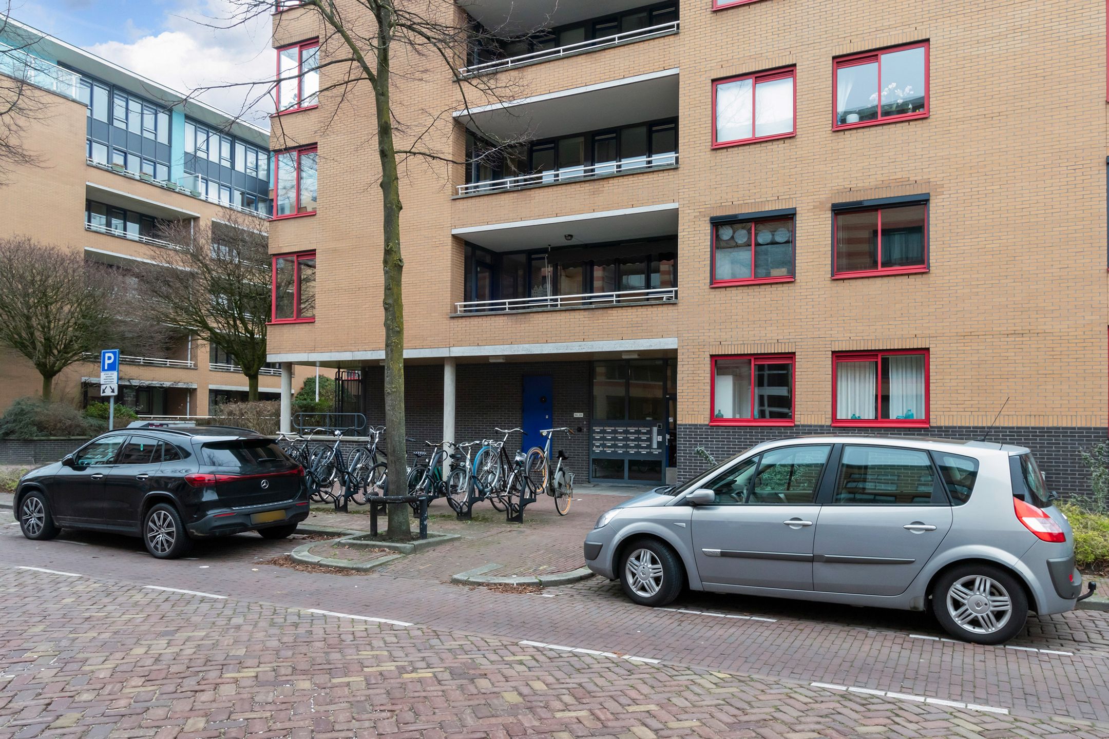 Photo 24 of Hartingstraat 190