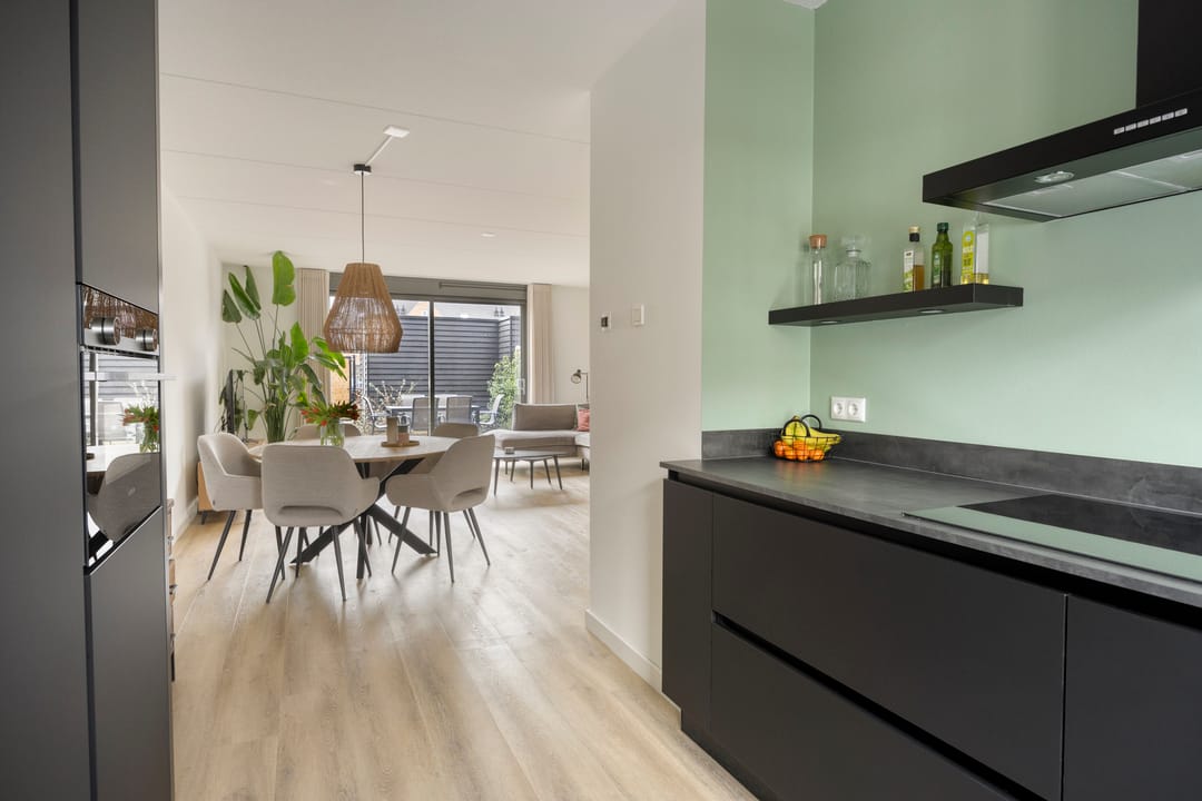 Foto 16 van Johan Roebersstraat 102