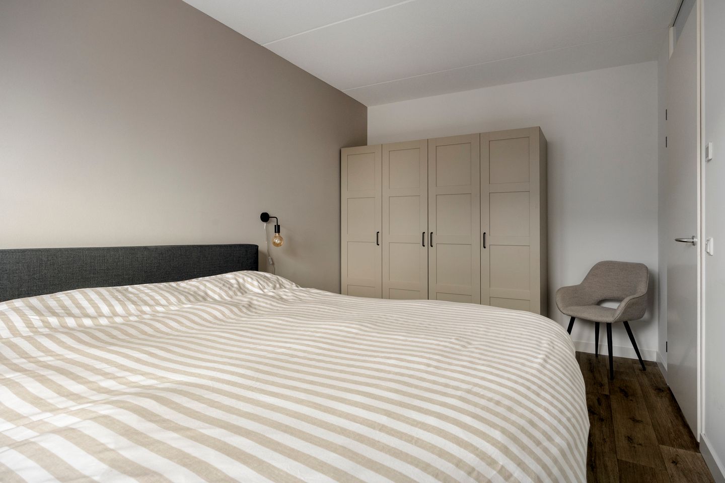 Foto 19 van Johan Roebersstraat 102