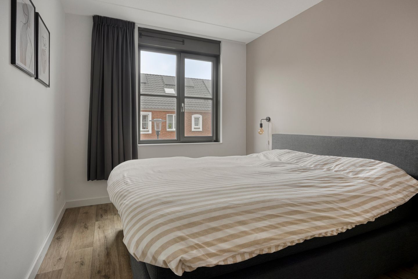 Foto 20 van Johan Roebersstraat 102