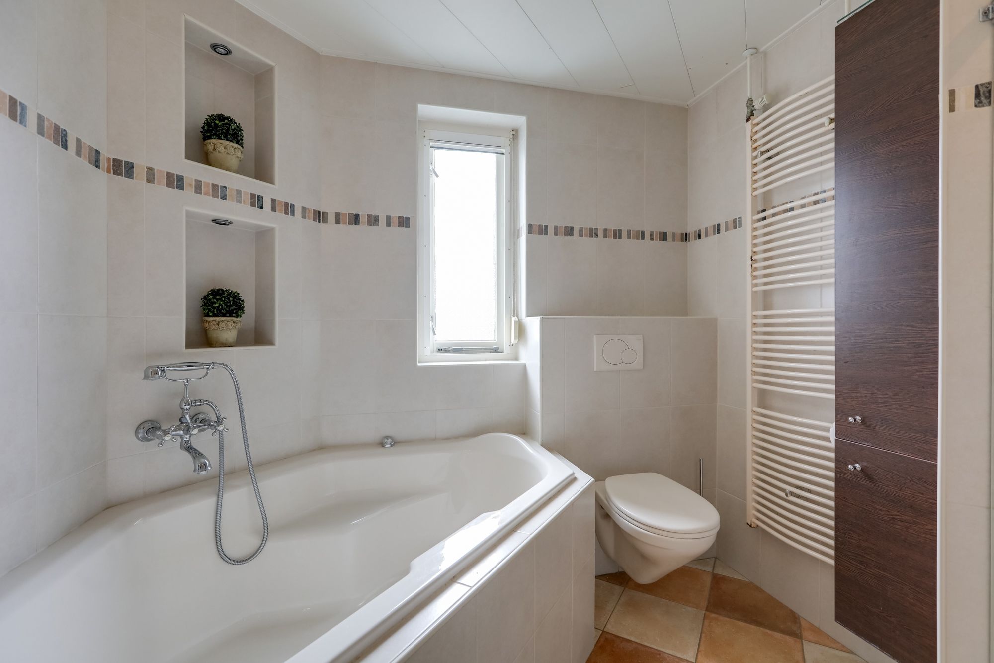 Photo 42 of Spalhuisstraat 6