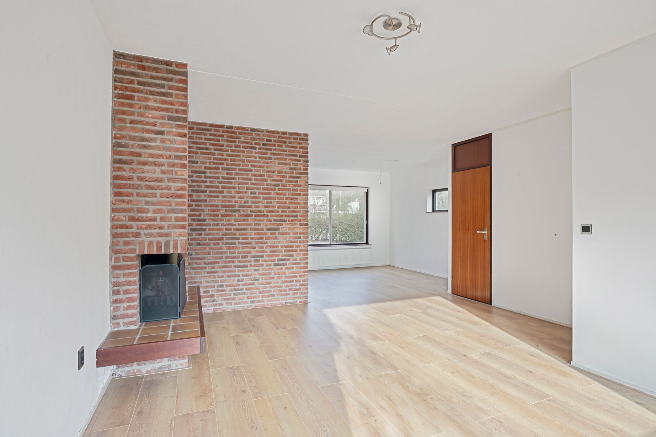 Foto 3 van de Meidoorn 27