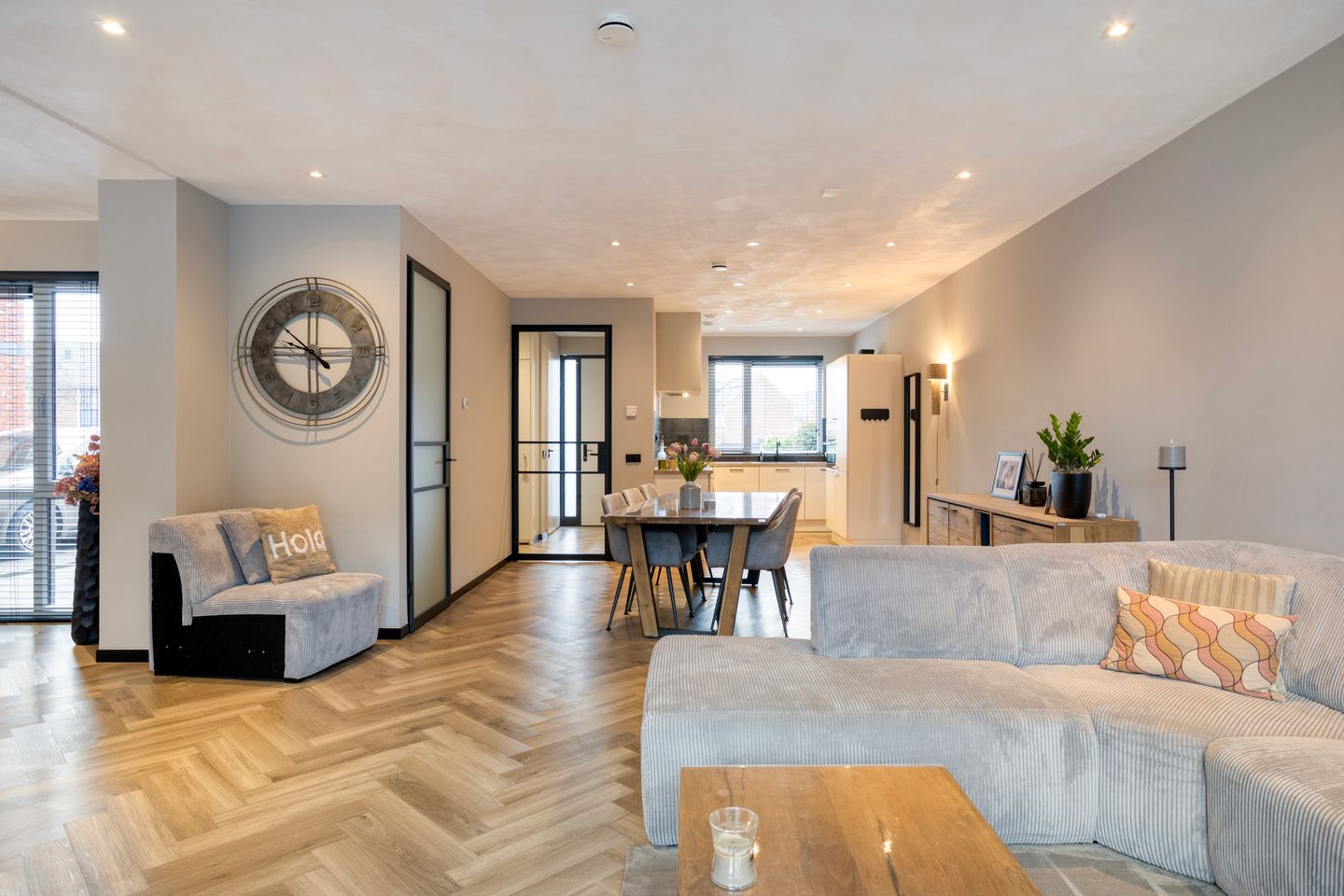 Foto 14 van Koninginnepage 21