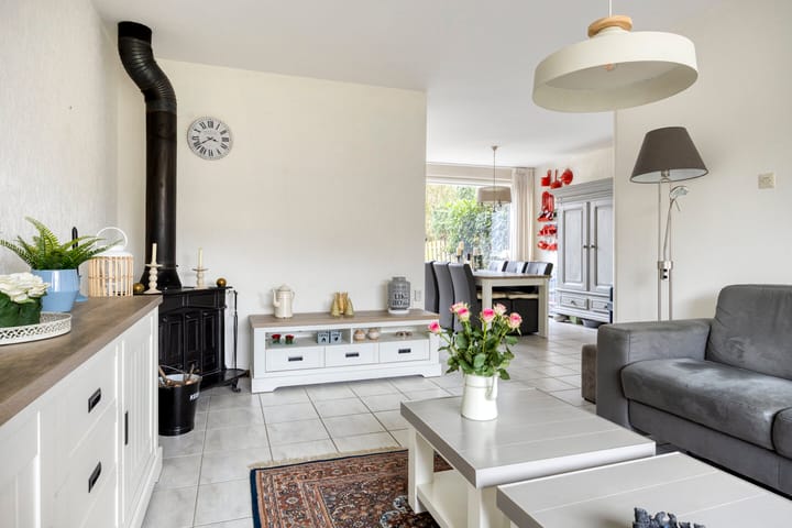 Foto 3 van Weegbree 75