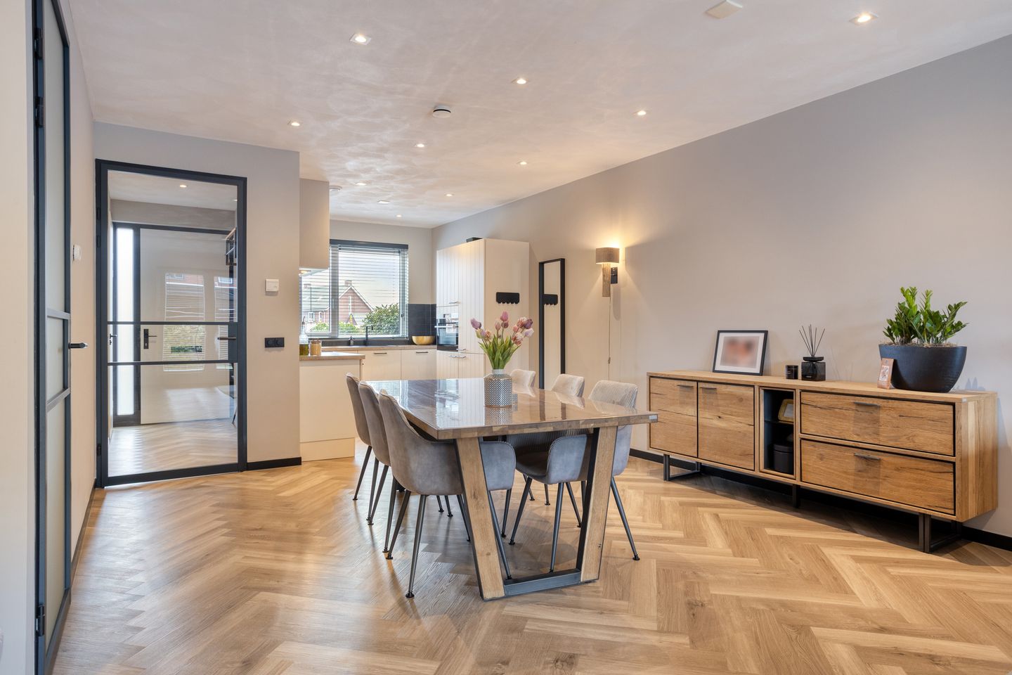 Foto 20 van Koninginnepage 21