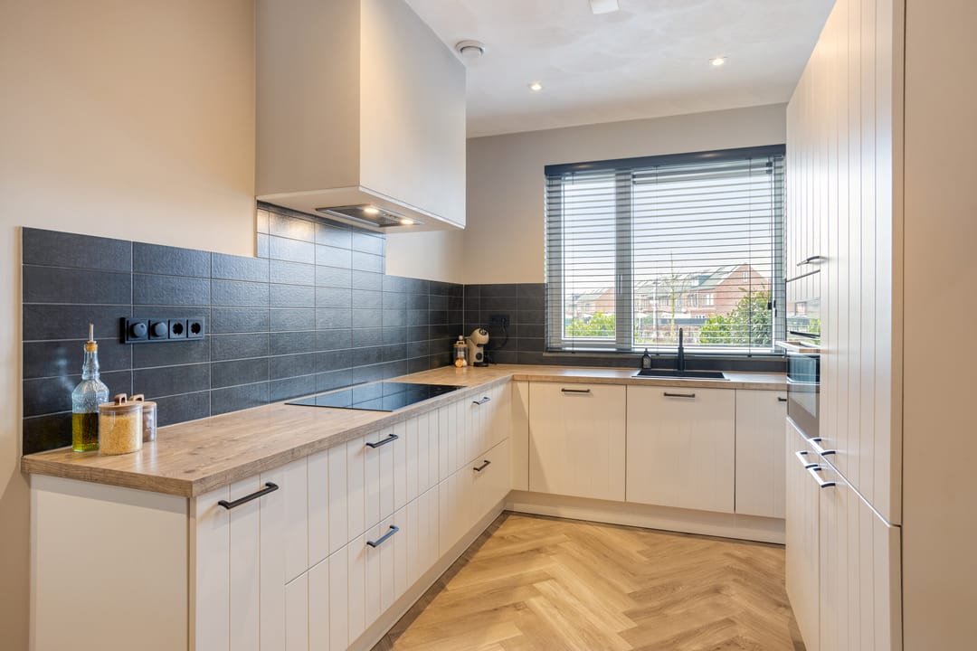 Foto 22 van Koninginnepage 21