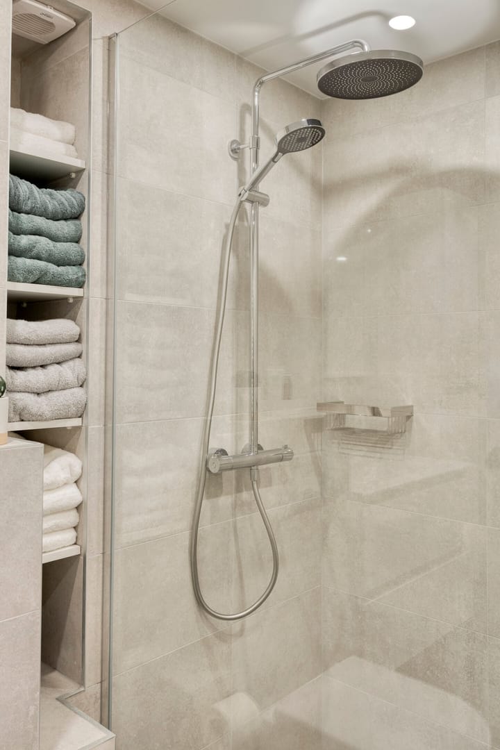 Foto 15 van Weegbree 75