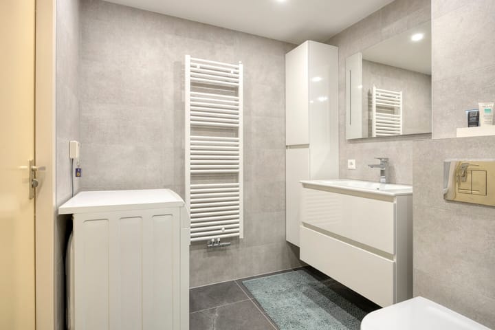 Foto 16 van Weegbree 75