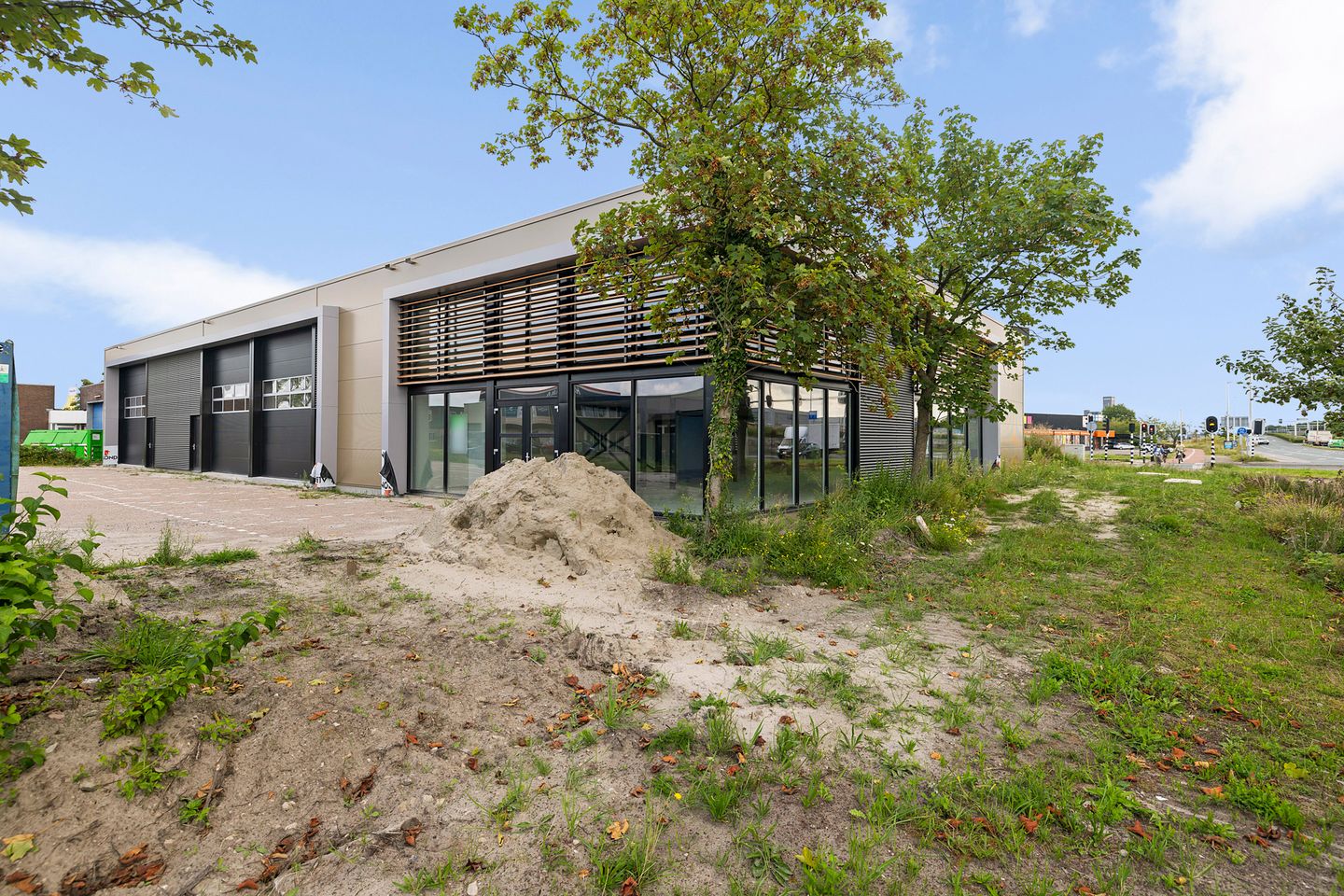 View photo 1 of Celsiusweg 2-a