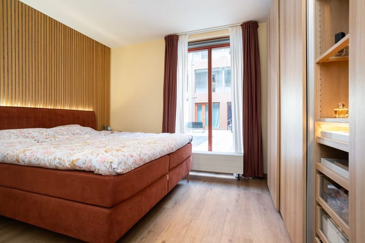 Photo 4 of Spireastraat 3