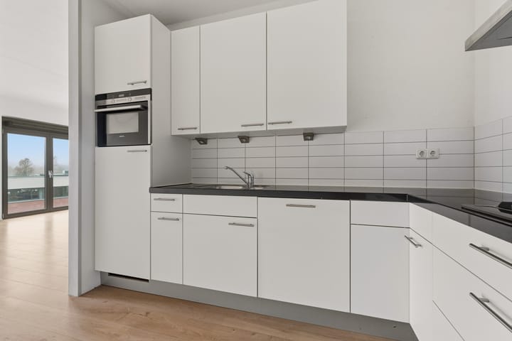 Foto 20 van Churchillplein 14