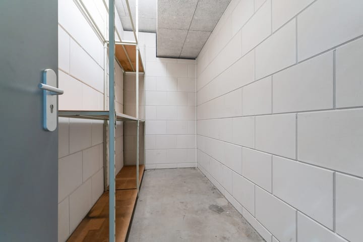 Foto 30 van Churchillplein 14