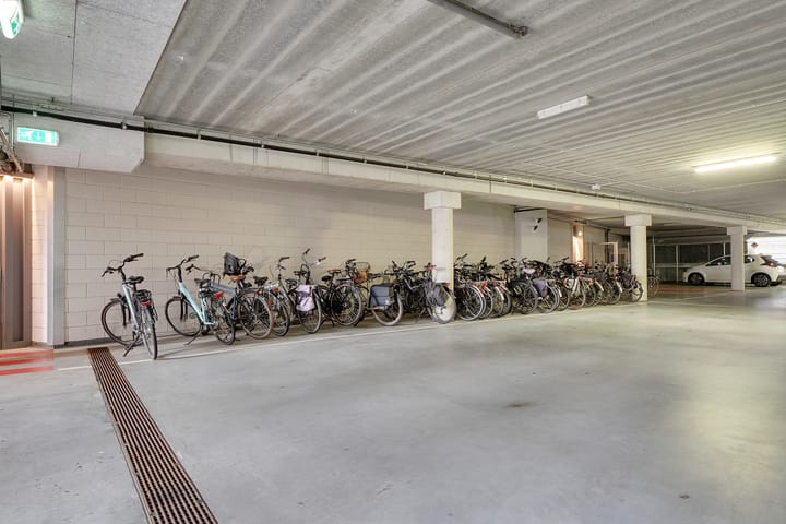 Foto 34 van Churchillplein 14