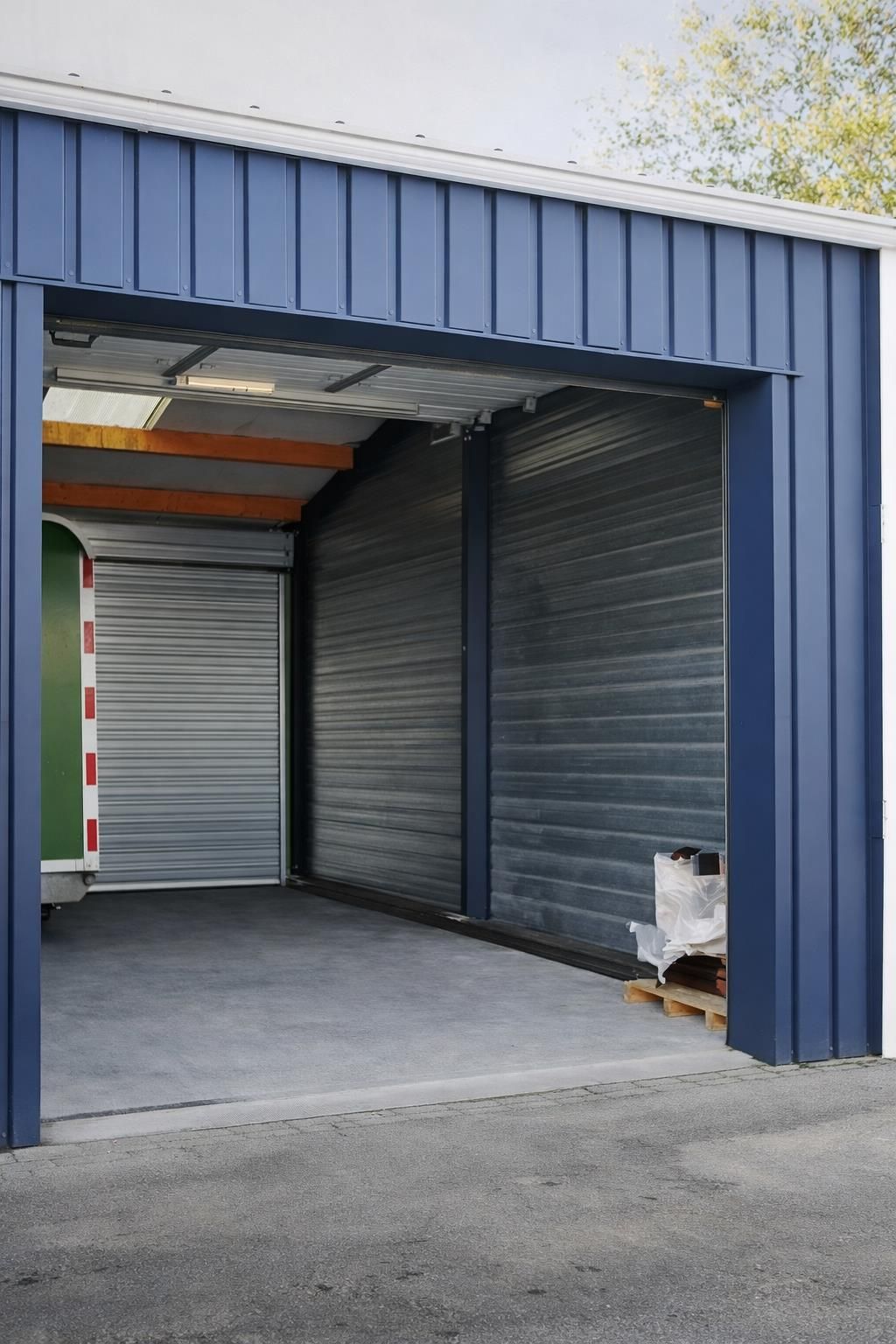 View photo 4 of Industrieweg 10-a