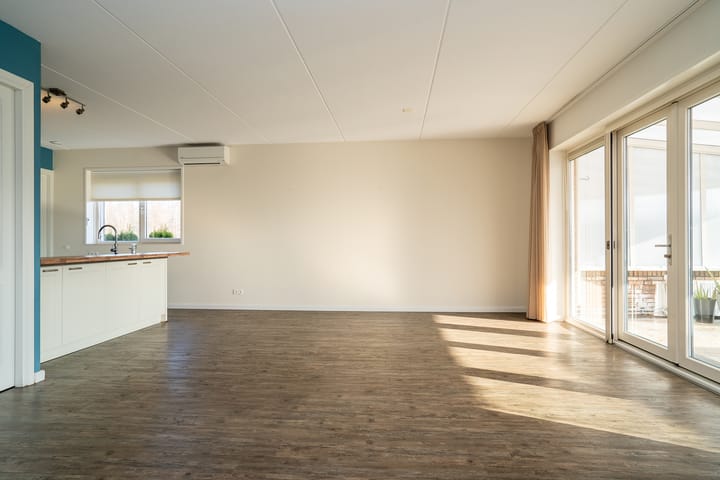 Foto 6 van Fokkerweg 48-B