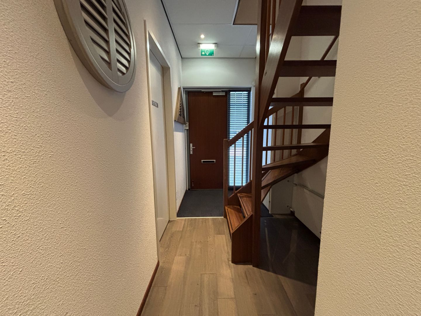 View photo 3 of Schuit 16-J